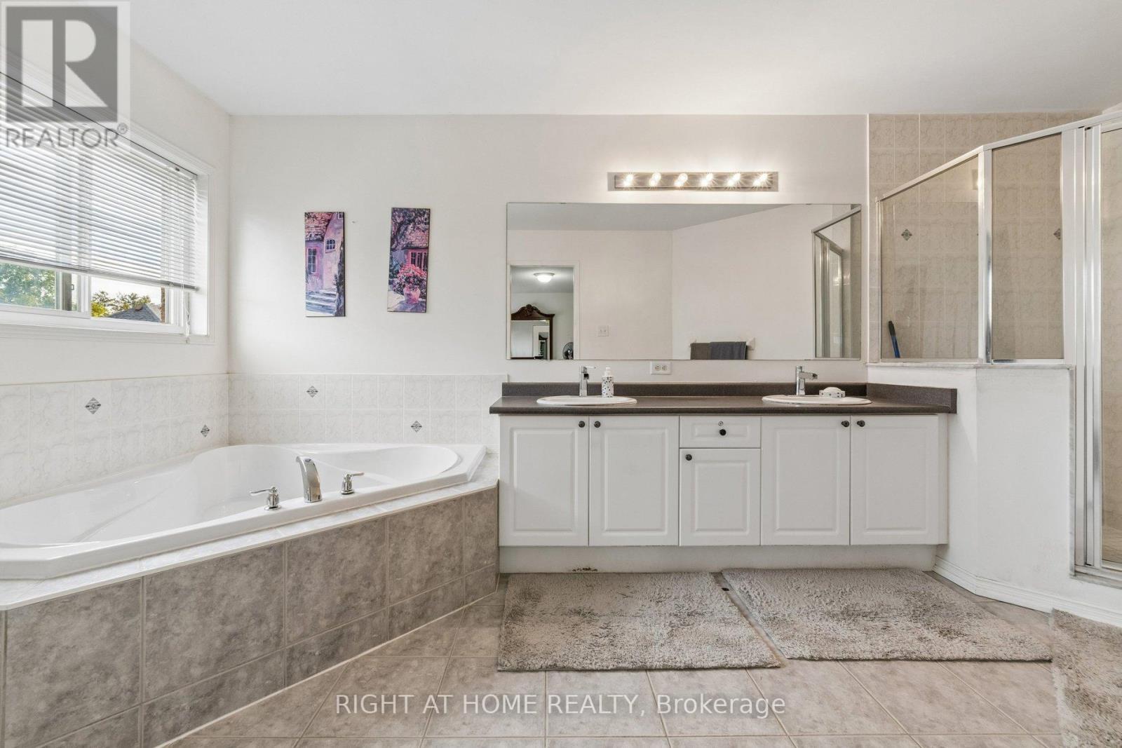 13 Weston Crescent, Ajax, ON