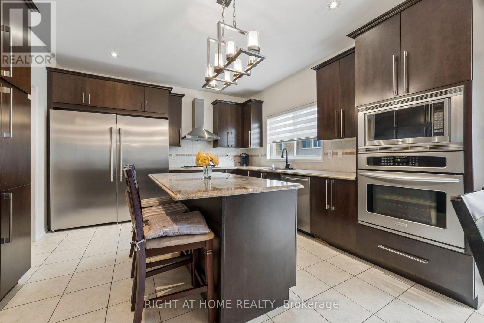 13 Weston Crescent, Ajax, ON