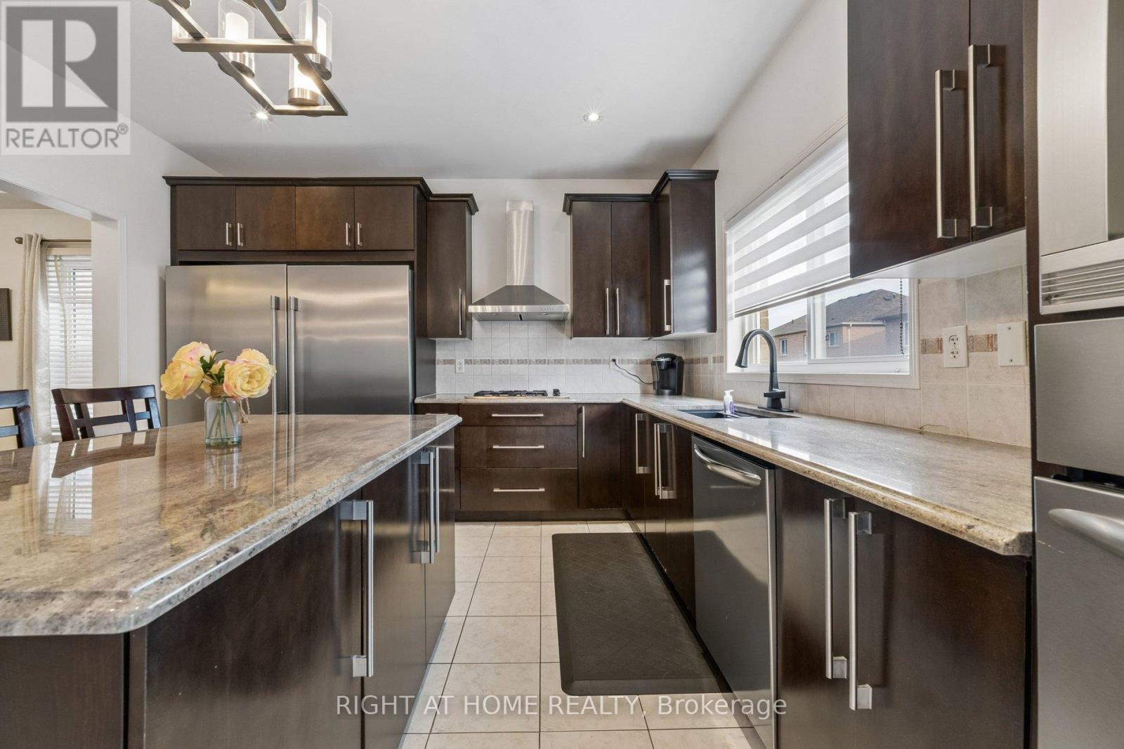 13 Weston Crescent, Ajax, ON