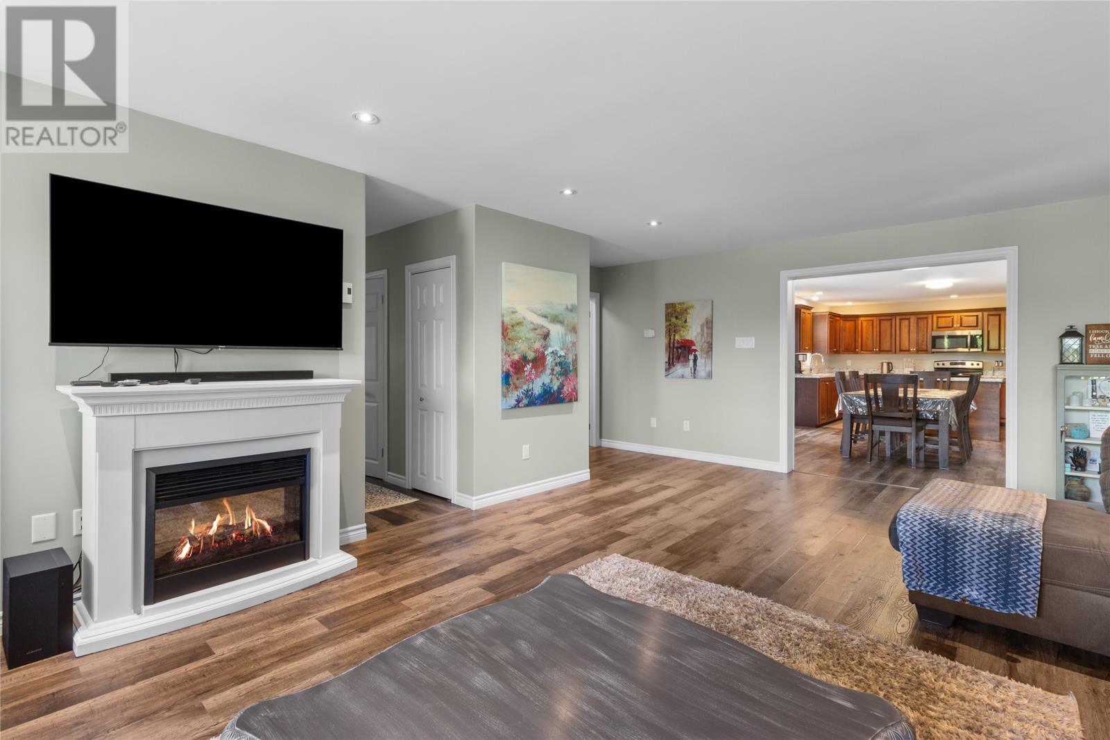 25 Chamberlains Road, Conception Bay South, NL
