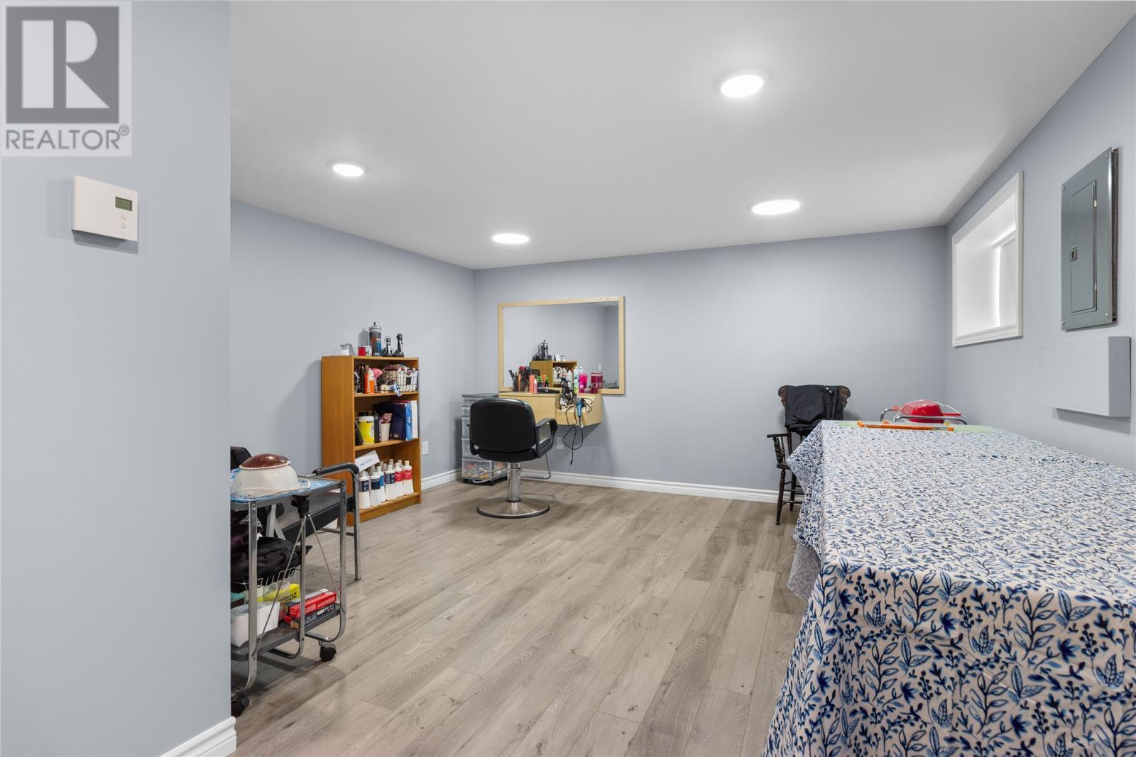 25 Chamberlains Road, Conception Bay South, NL