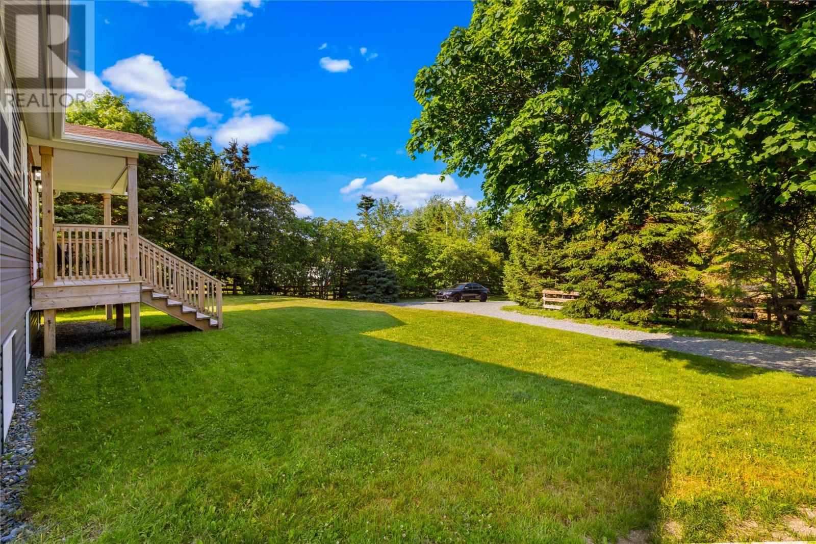 25 Chamberlains Road, Conception Bay South, NL