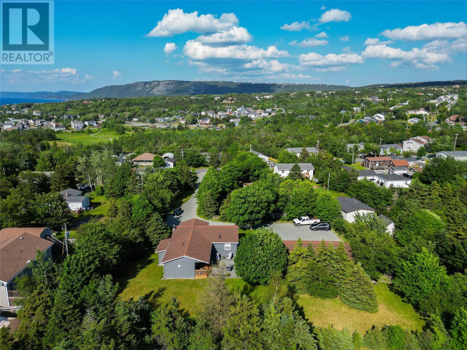 25 Chamberlains Road, Conception Bay South, NL