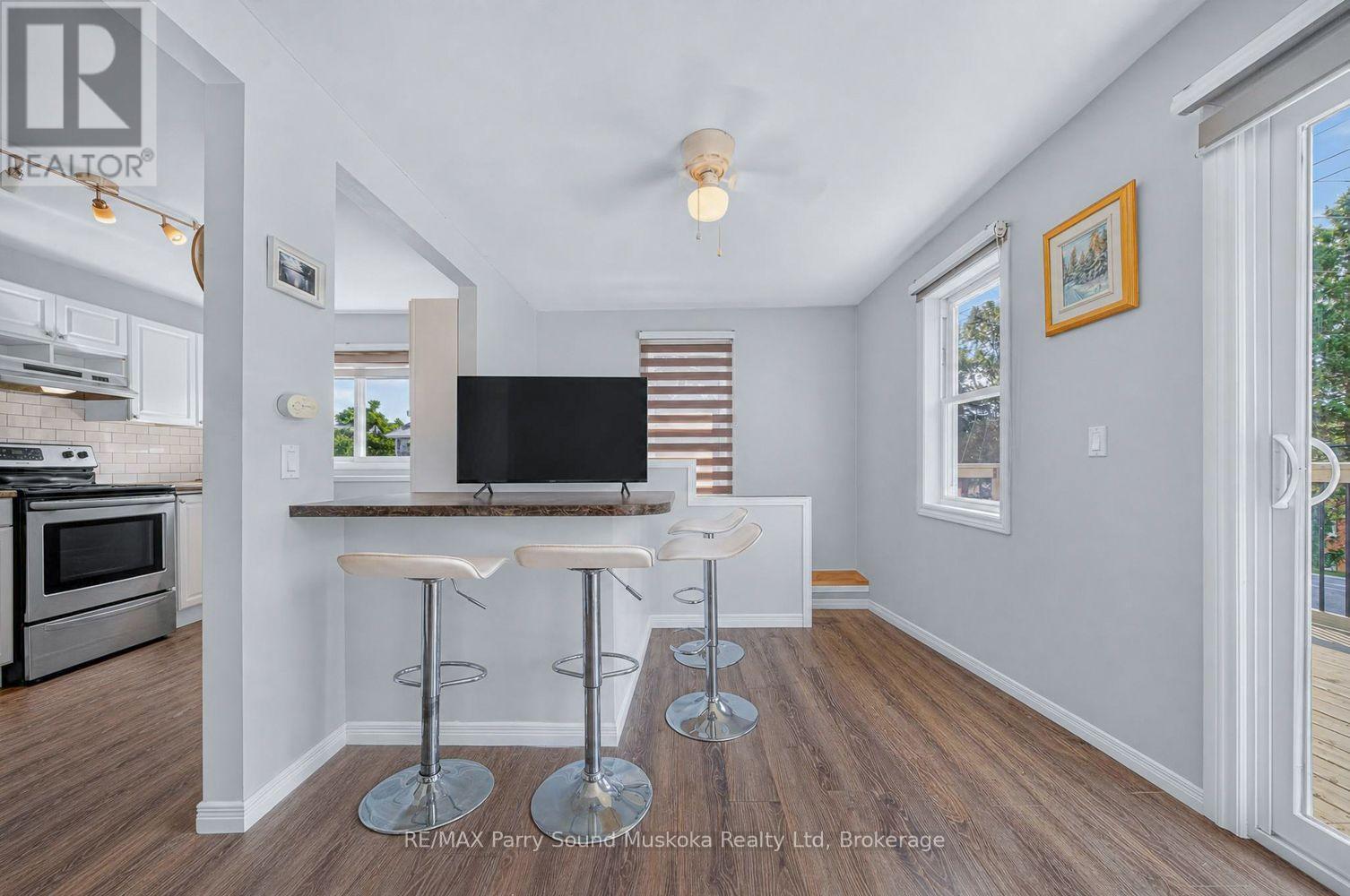 22 Ahmic Street, Magnetawan, ON