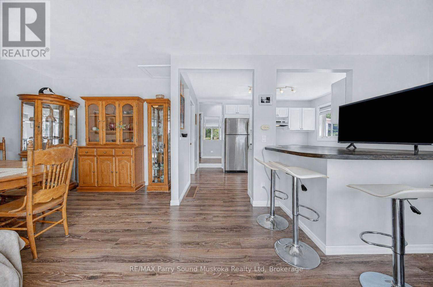 22 Ahmic Street, Magnetawan, ON