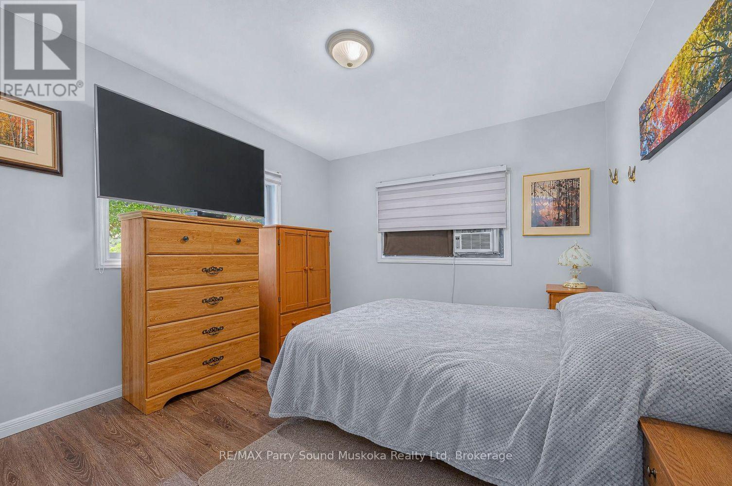 22 Ahmic Street, Magnetawan, ON