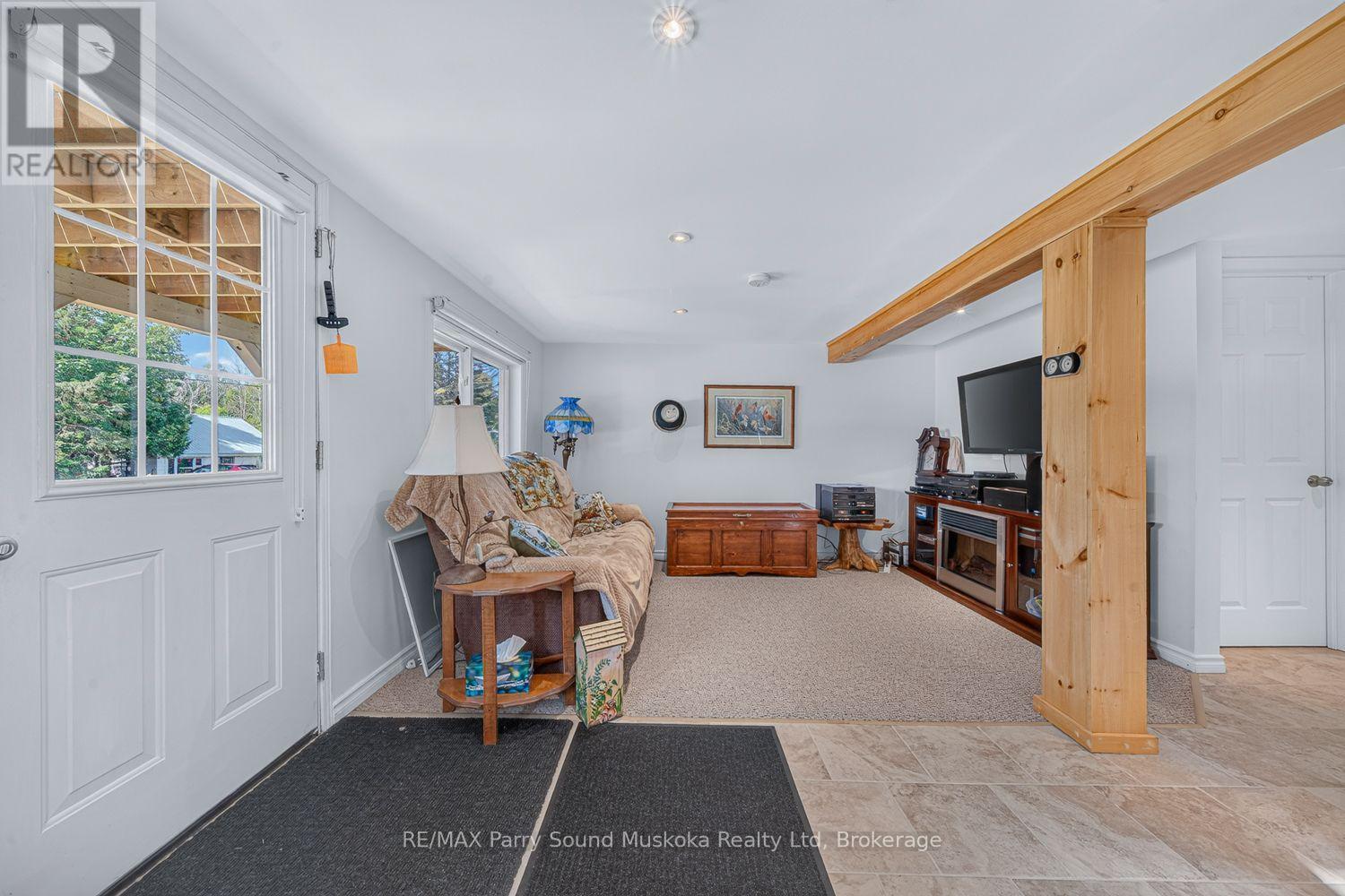 22 Ahmic Street, Magnetawan, ON