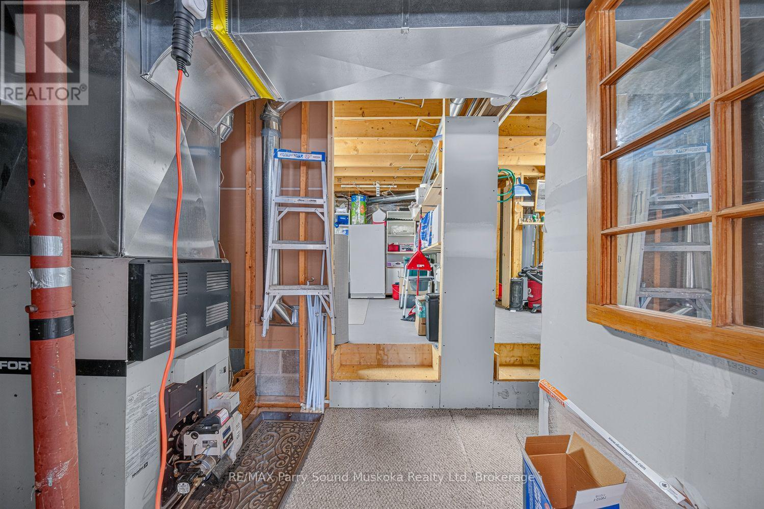 22 Ahmic Street, Magnetawan, ON