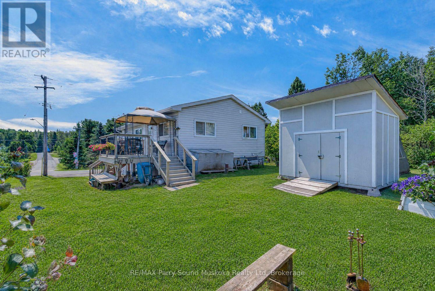 22 Ahmic Street, Magnetawan, ON