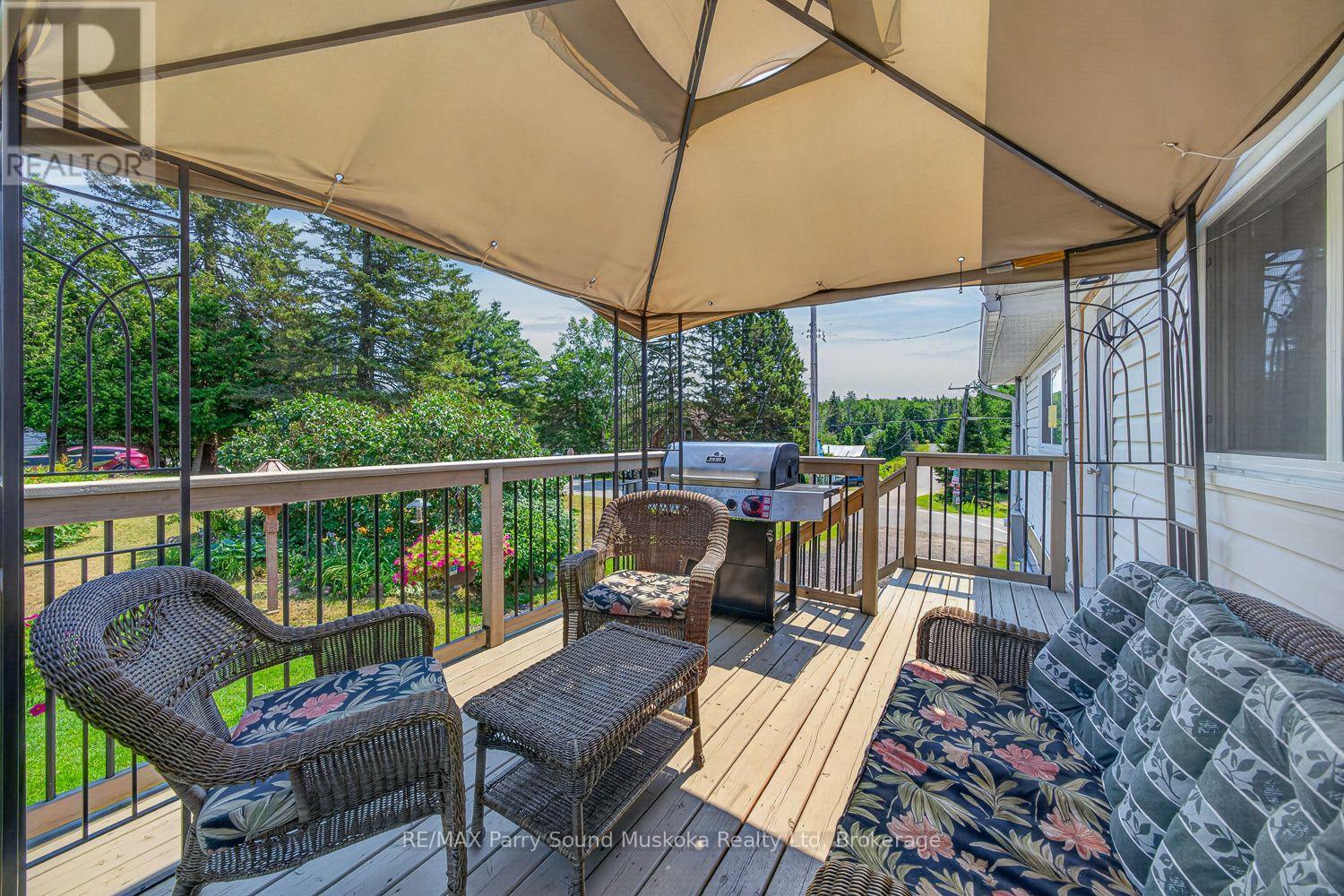 22 Ahmic Street, Magnetawan, ON