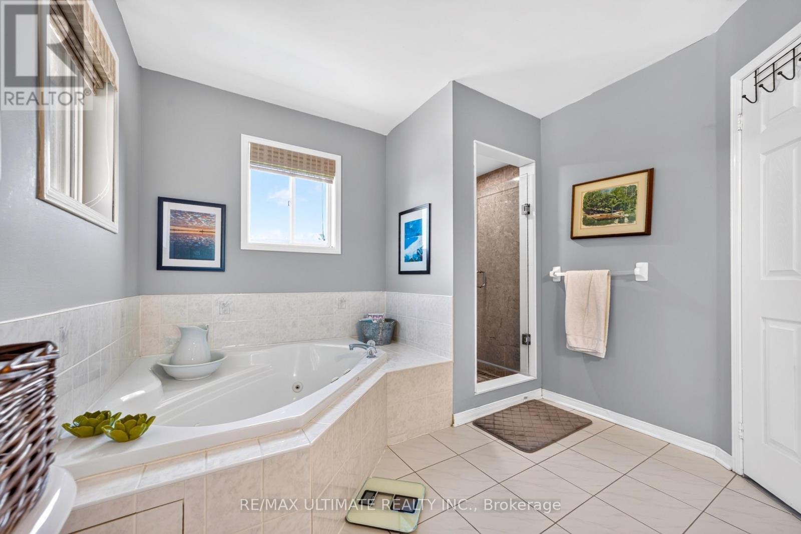 96 Cresthaven Road, Brampton, ON