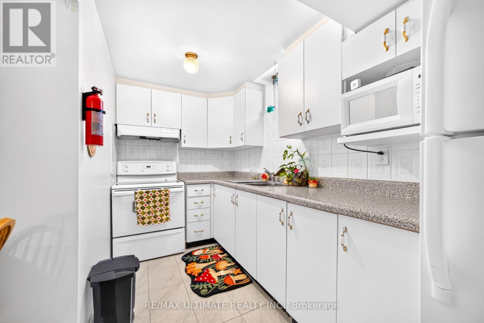 96 Cresthaven Road, Brampton, ON