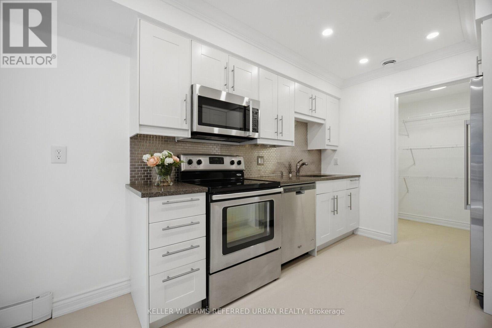 185 - 2170 Bromsgrove Road, Mississauga, ON