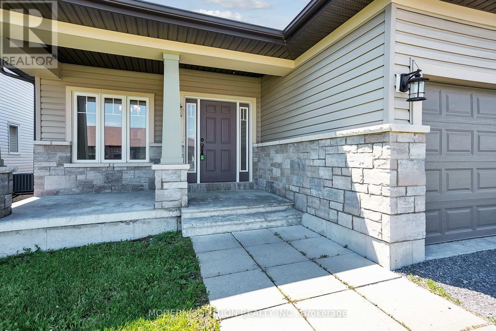 12 Cypress Drive, Belleville, ON