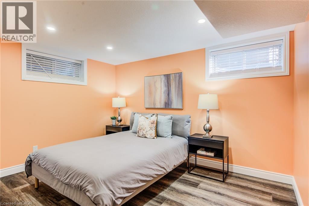 210 Hawkswood Drive, Kitchener, ON