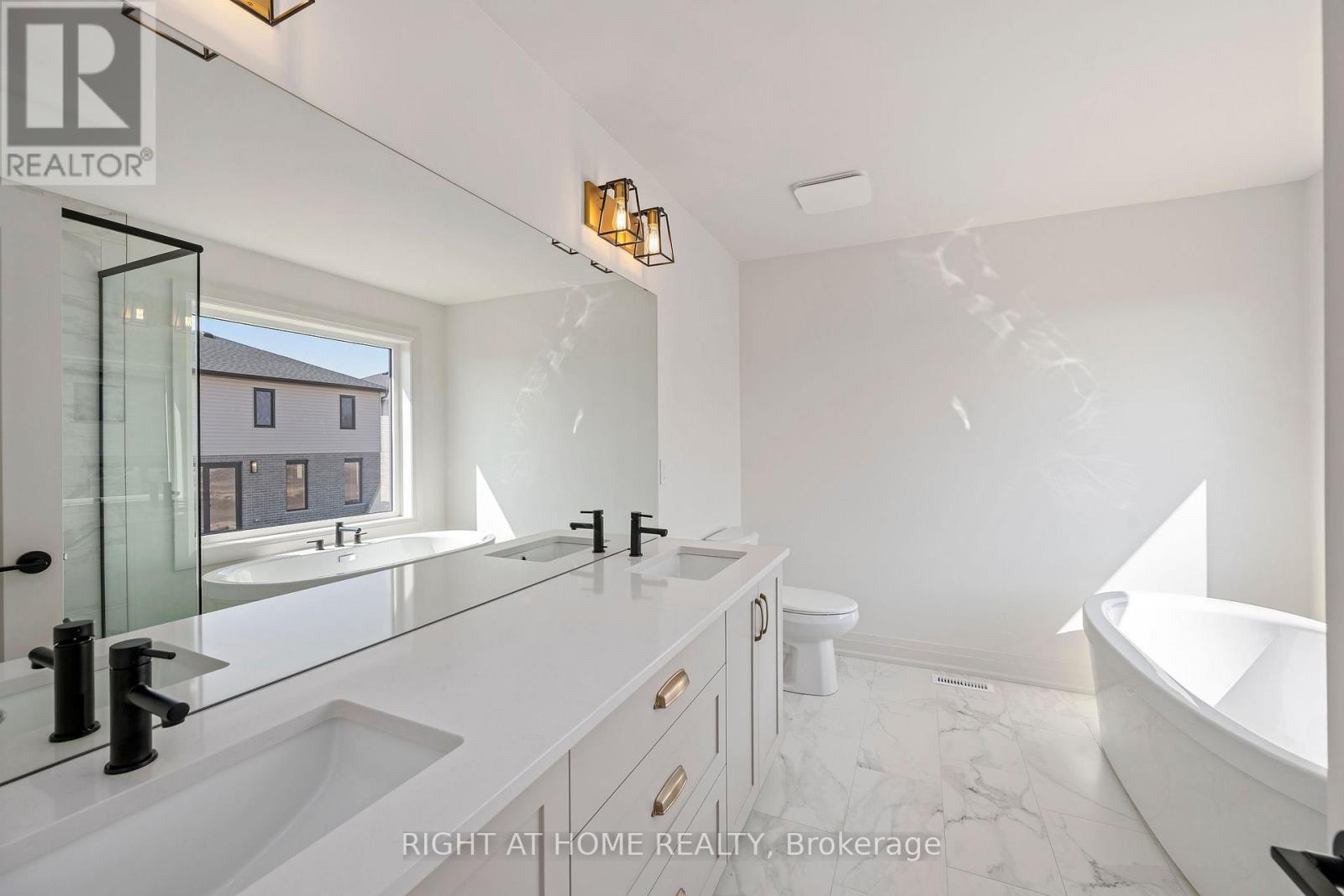 43 Lucas Road, St. Thomas, ON
