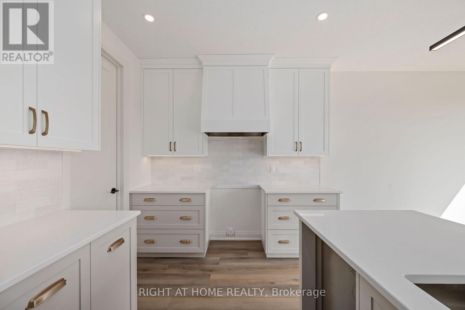 43 Lucas Road, St. Thomas, ON