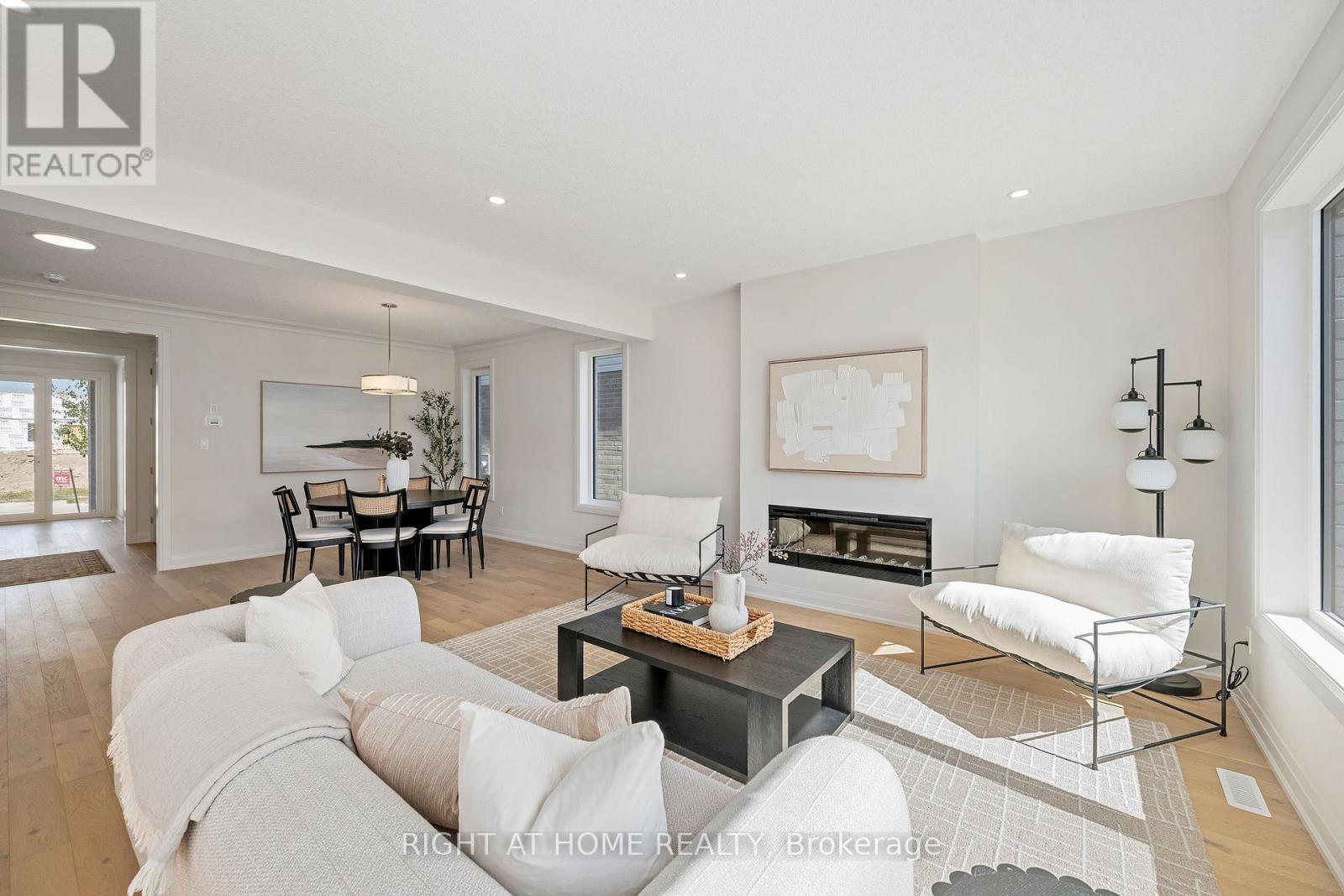 337 Manhattan Drive, London South (South K), ON