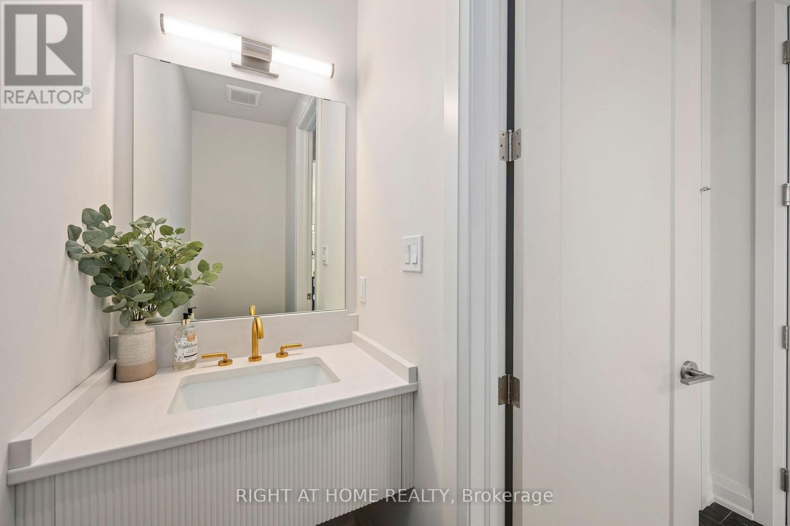 337 Manhattan Drive, London South (South K), ON