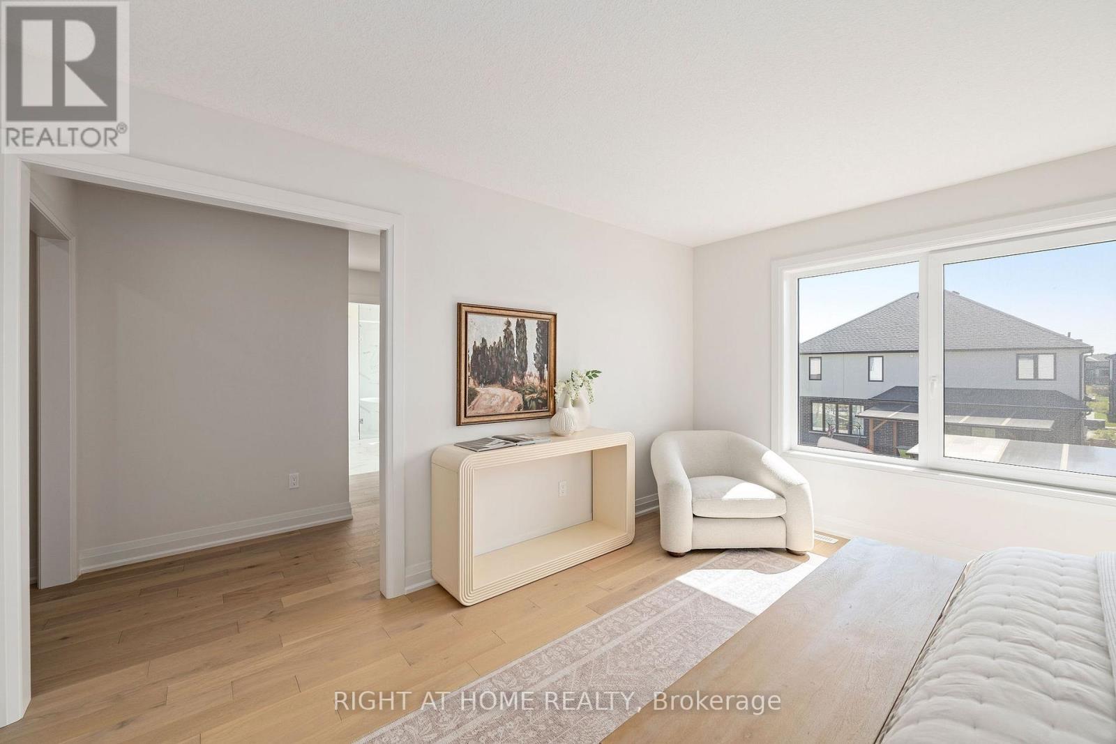 337 Manhattan Drive, London South (South K), ON