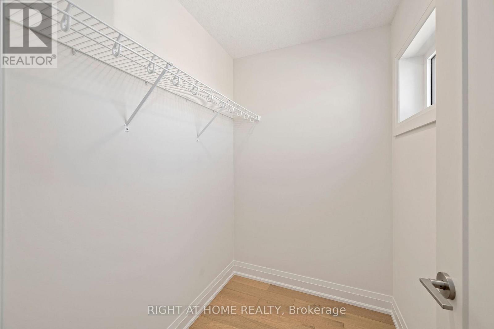 337 Manhattan Drive, London South (South K), ON