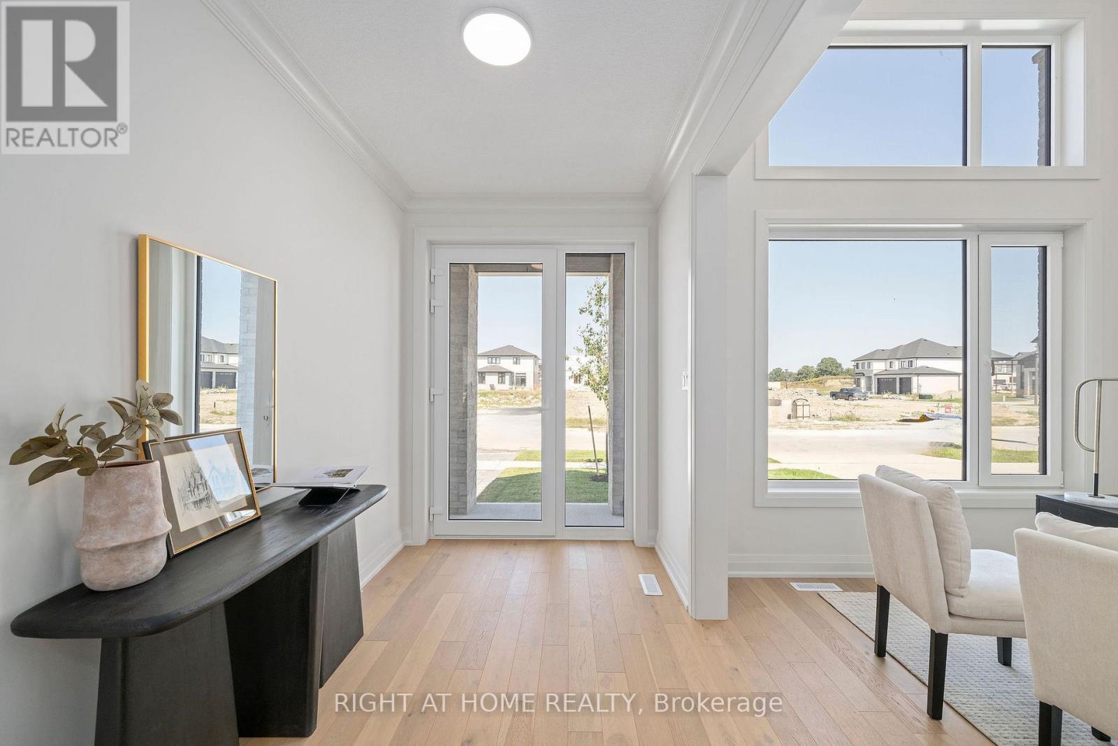 337 Manhattan Drive, London South (South K), ON