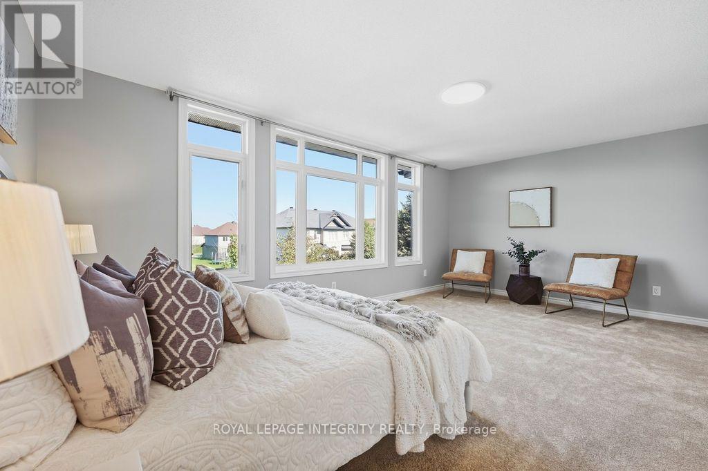 1014 Ottenbrite Crescent, Ottawa, ON