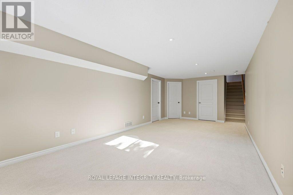 1014 Ottenbrite Crescent, Ottawa, ON