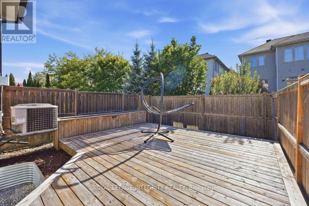 1014 Ottenbrite Crescent, Ottawa, ON
