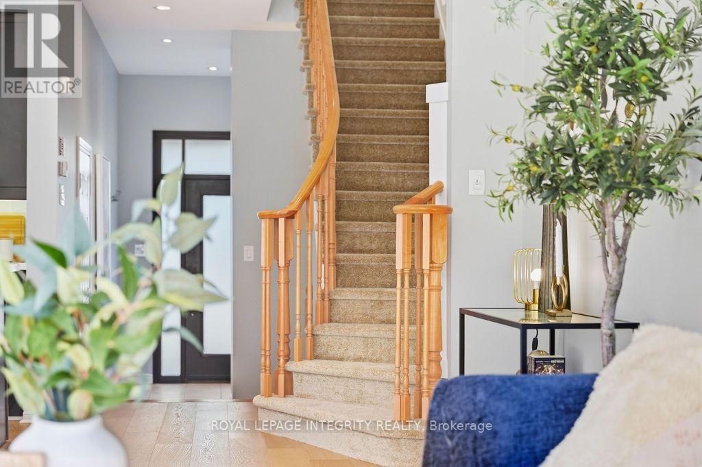 1014 Ottenbrite Crescent, Ottawa, ON
