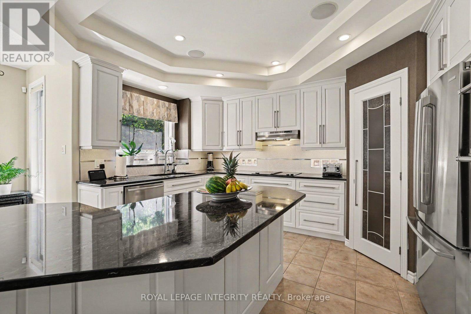 92 Broughton Street, Ottawa, ON