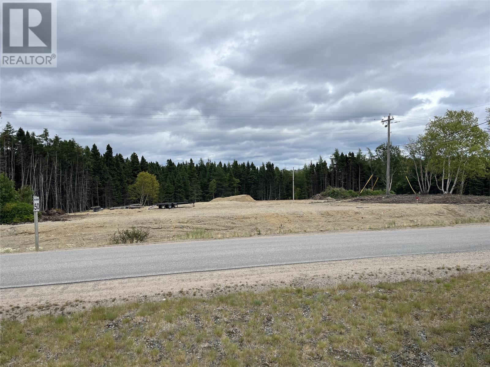 10 Northside Road, Eastport, NL