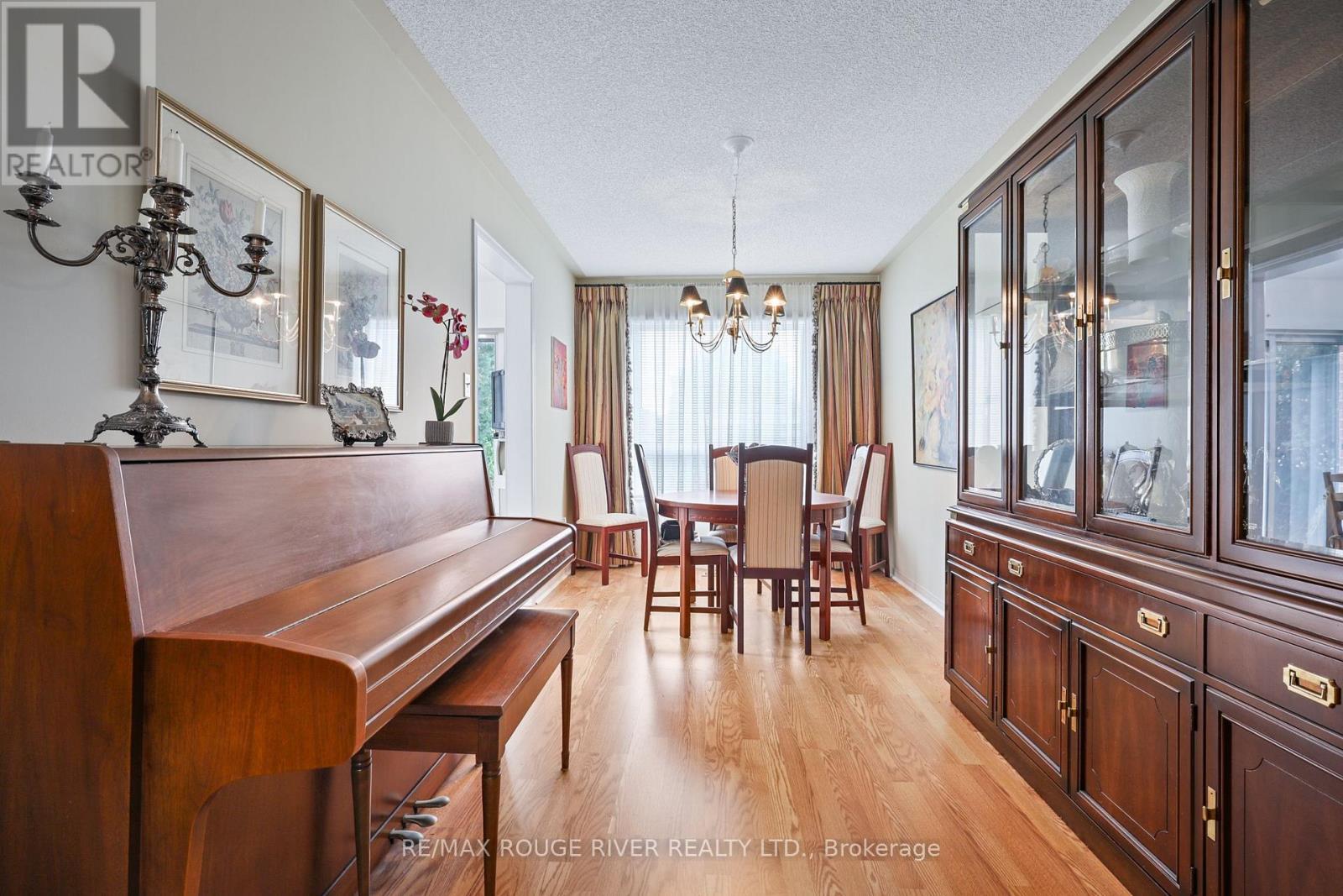 1543 Otonabee Drive, Pickering, ON