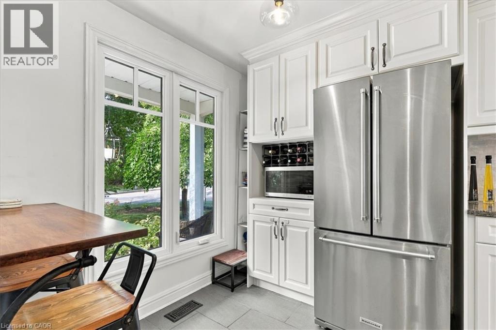 258 Newport Place, Waterloo, ON