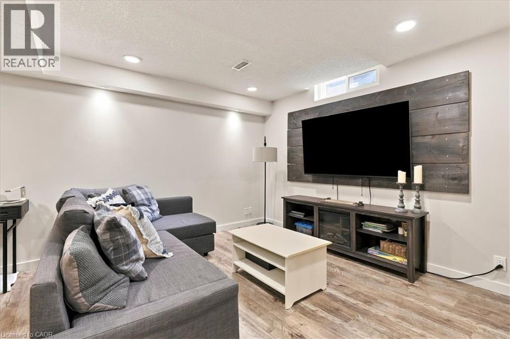 258 Newport Place, Waterloo, ON