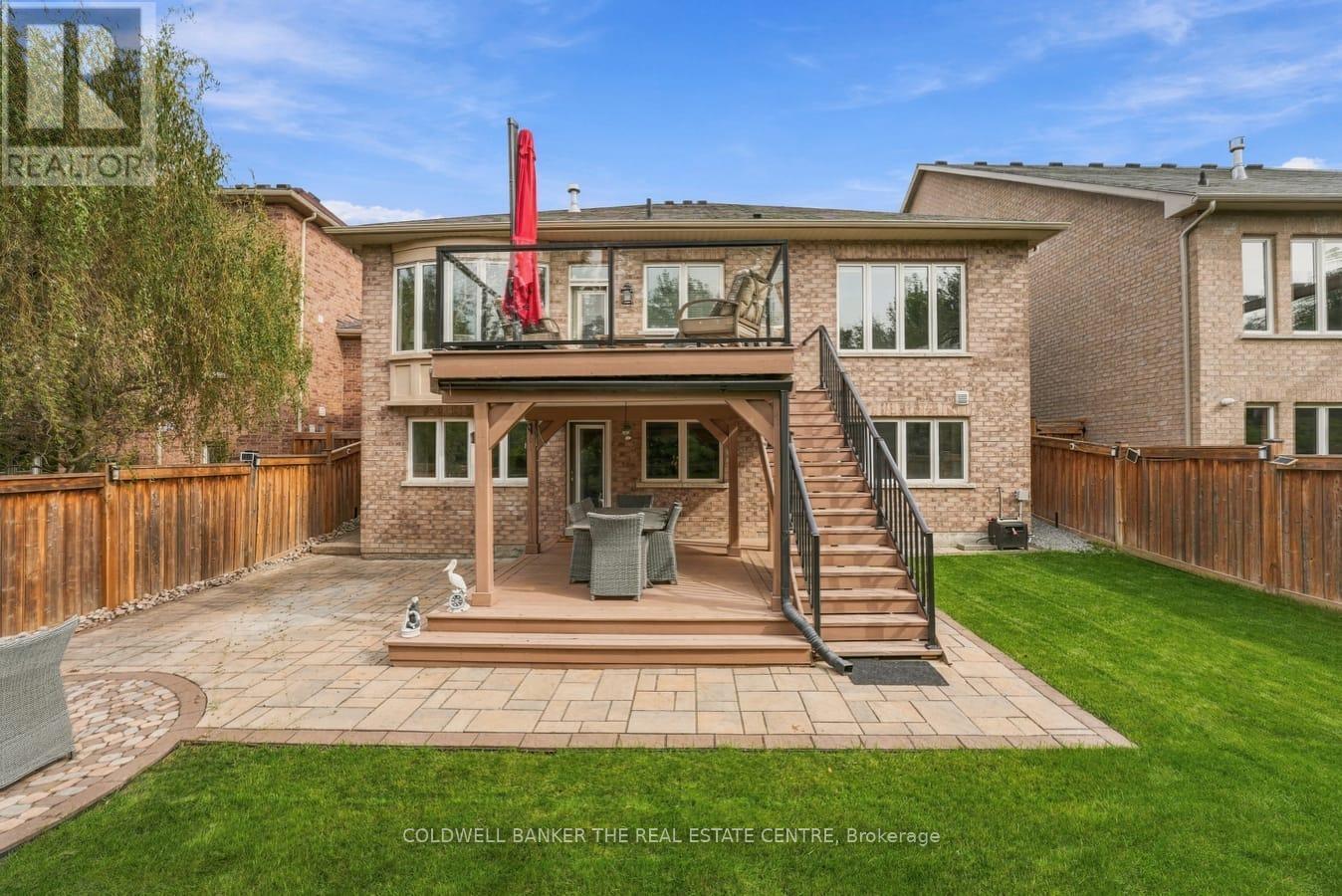 Backyard patio deck view - 25 Manor Forest Road, East Gwillimbury, ON