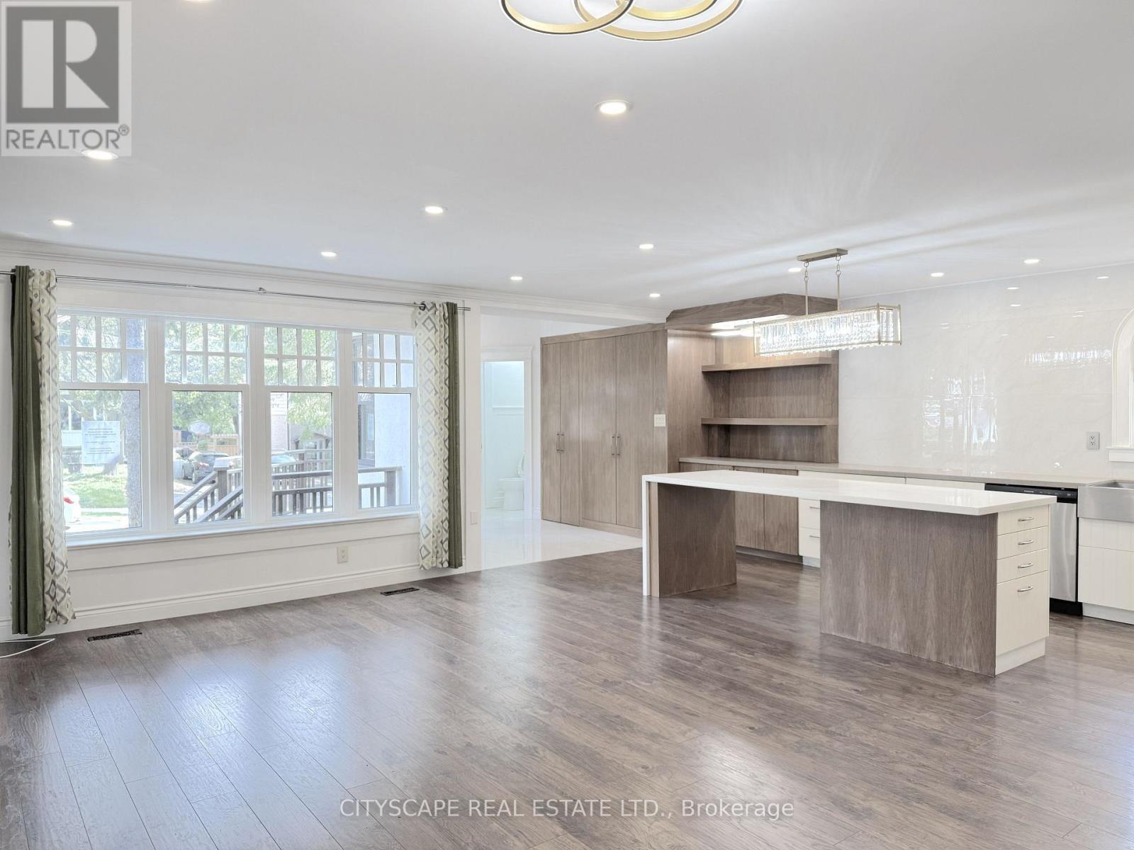 View From Dining Room, Looking at Kitchen - 60 Hillview Drive, Newmarket, ON