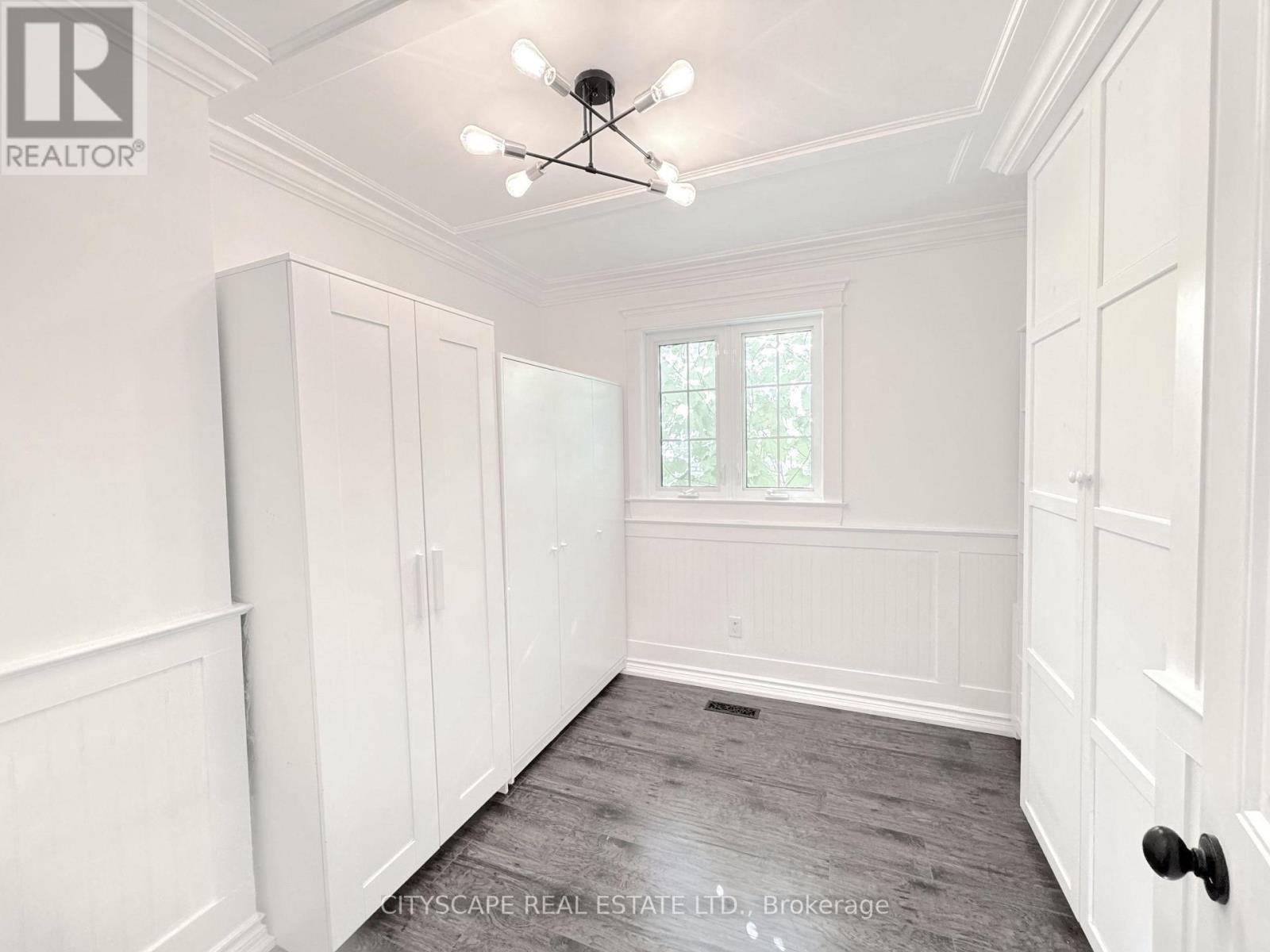 Den/office/ Potential Bedroom #3 - 60 Hillview Drive, Newmarket, ON