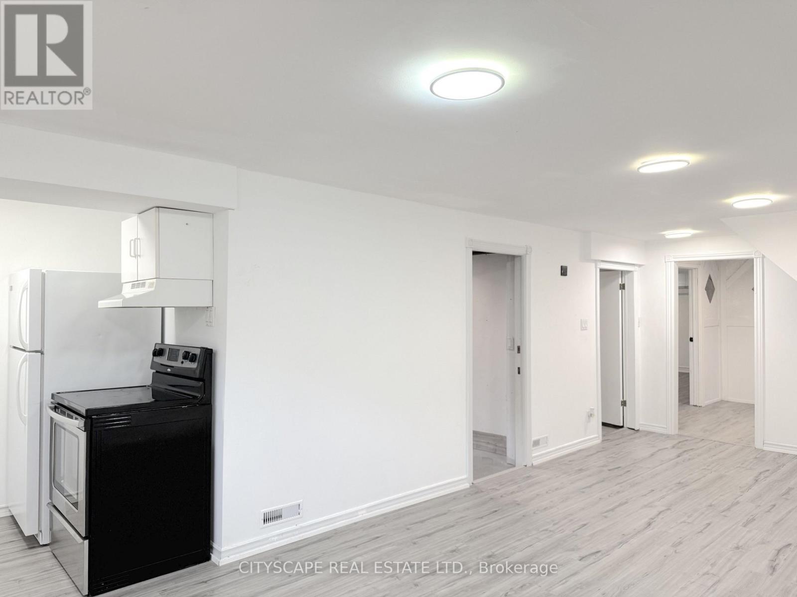 Recruitment - 60 Hillview Drive, Newmarket, ON