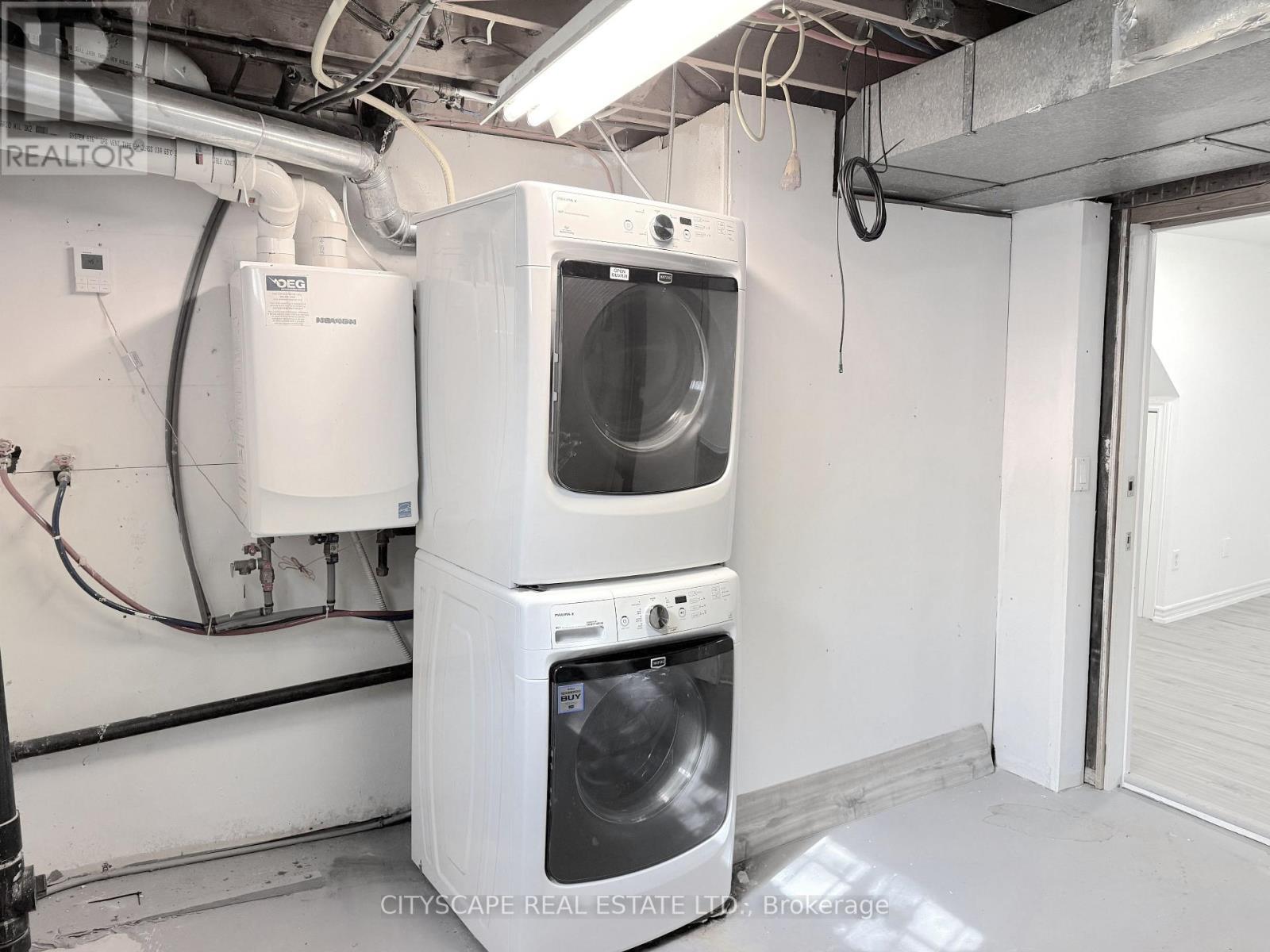 Basement laundry/Utility Room - 60 Hillview Drive, Newmarket, ON
