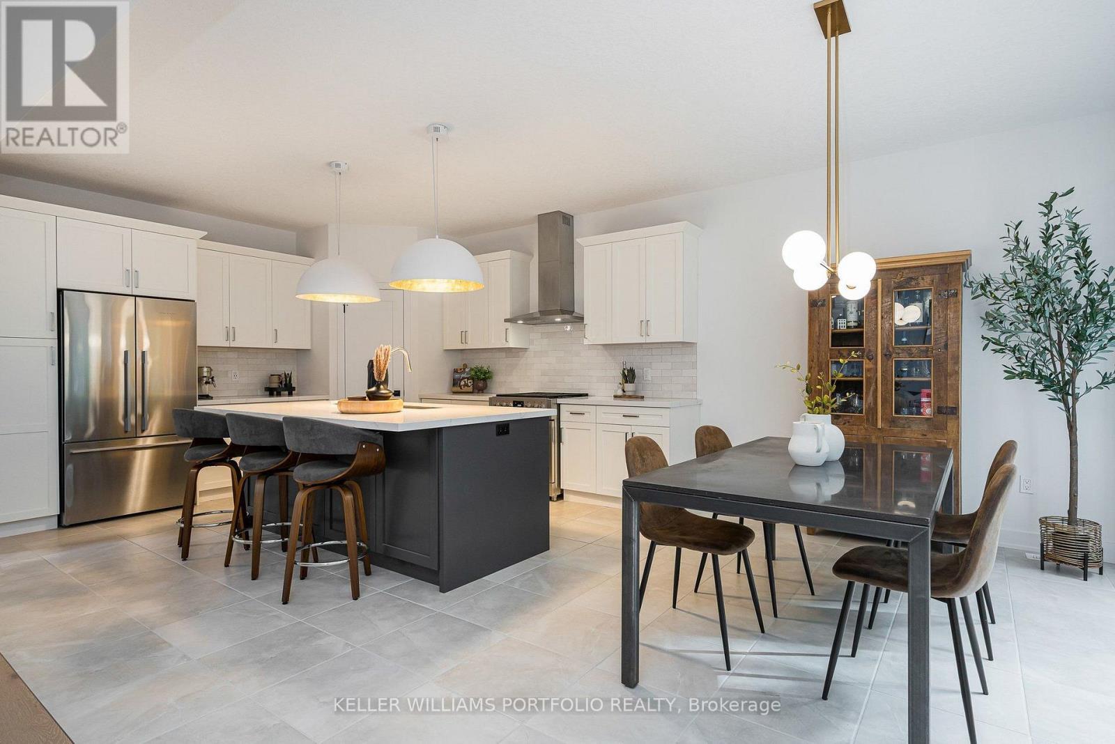 51 Maidens Crescent, Collingwood, ON