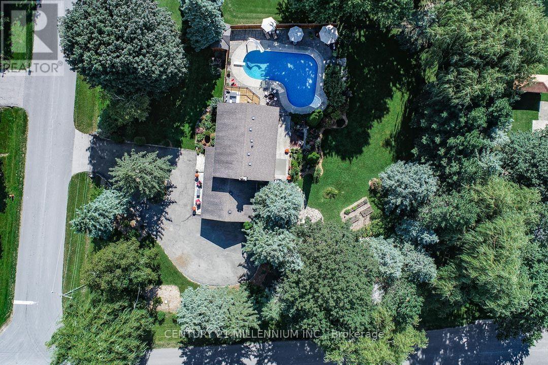 1666 Spruce Drive, Caledon, ON