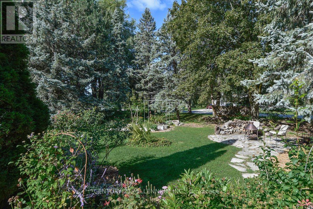 1666 Spruce Drive, Caledon, ON