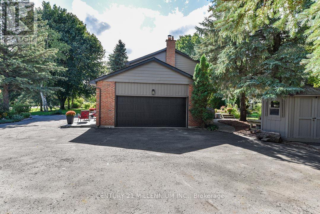 1666 Spruce Drive, Caledon, ON
