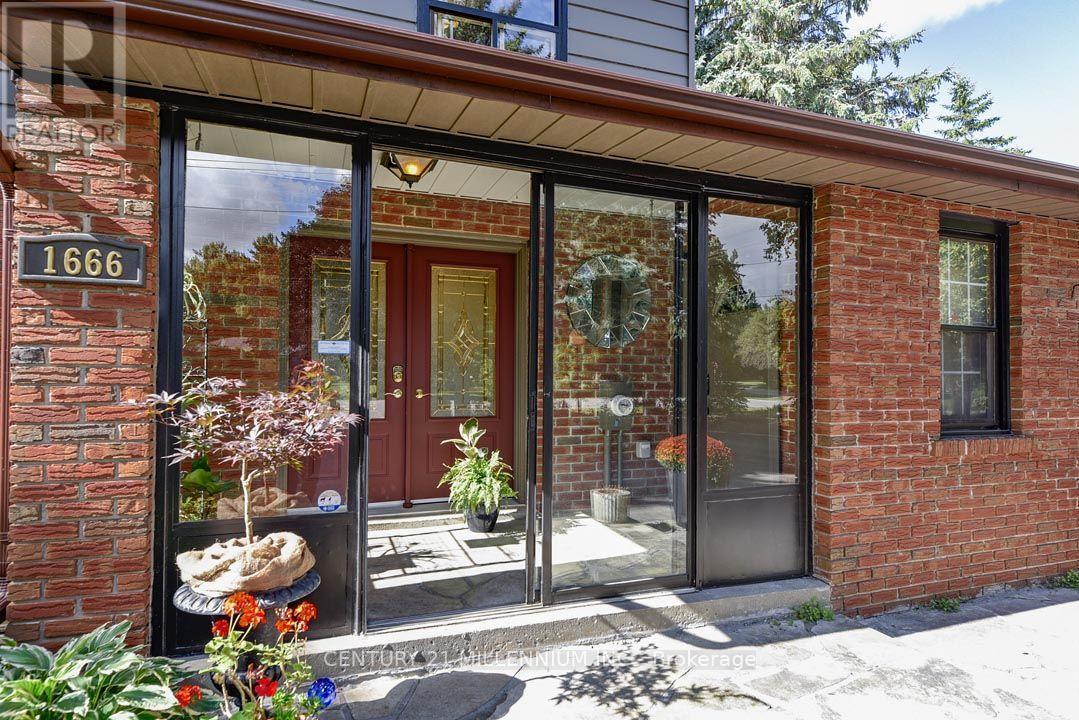1666 Spruce Drive, Caledon, ON