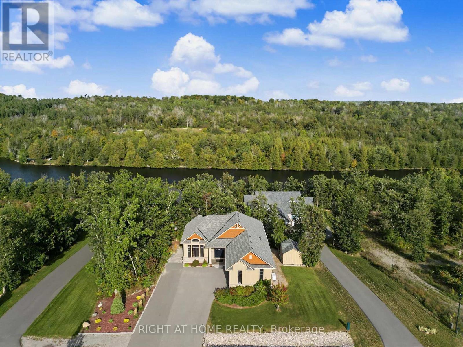 Riverside Dream Home - 3 Riverside Trail, Trent Hills, ON