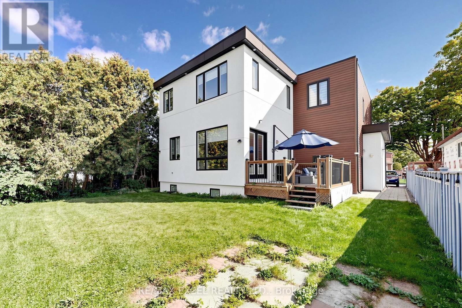 786 Oliva Street, Pickering, ON