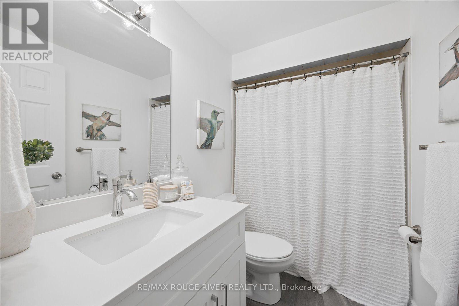 371 Ormond Drive, Oshawa, ON