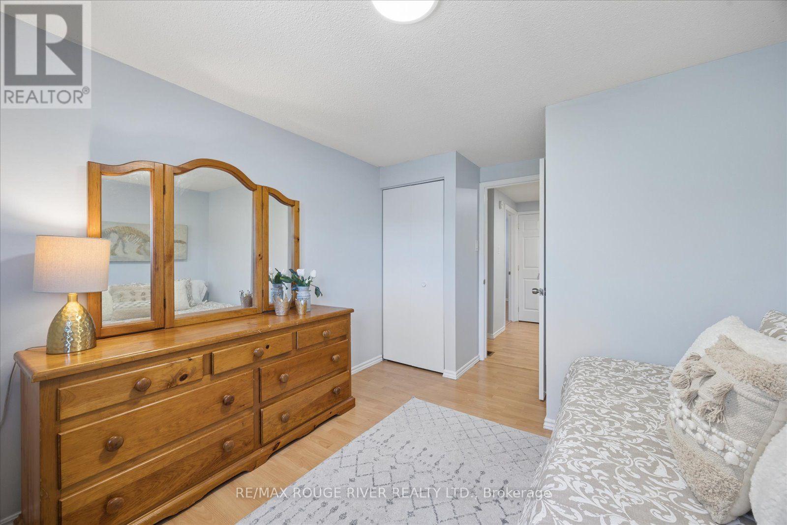 371 Ormond Drive, Oshawa, ON