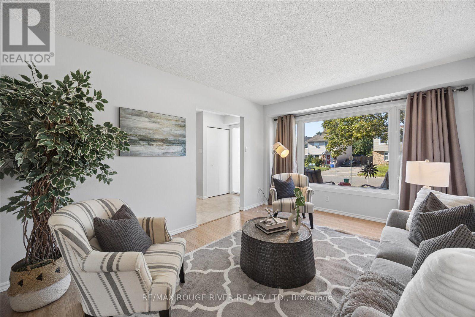 371 Ormond Drive, Oshawa, ON